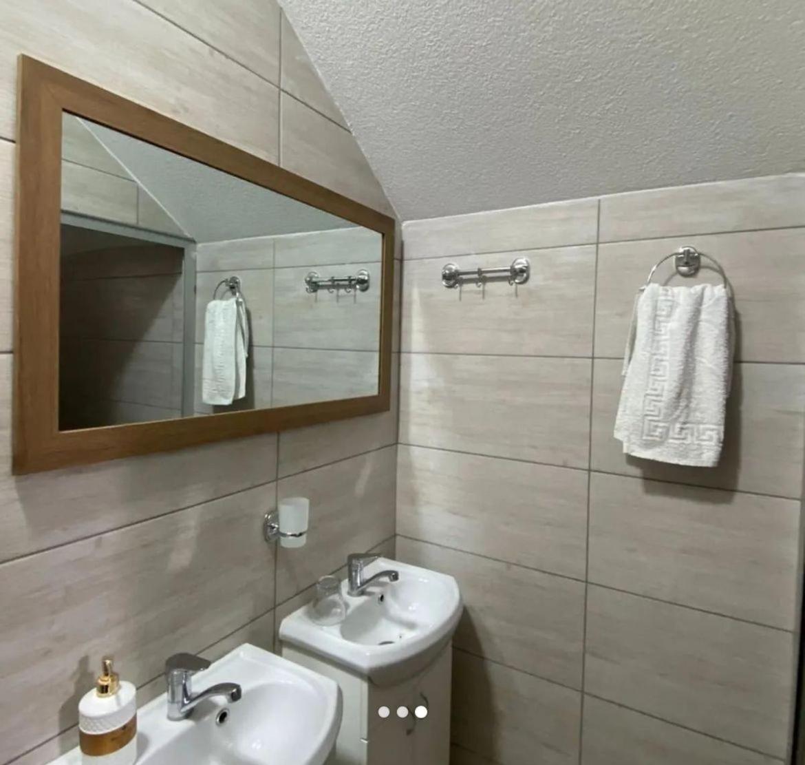 Apartament Yugoslavija 2 Centar Aleksandrovac Zewnętrze zdjęcie